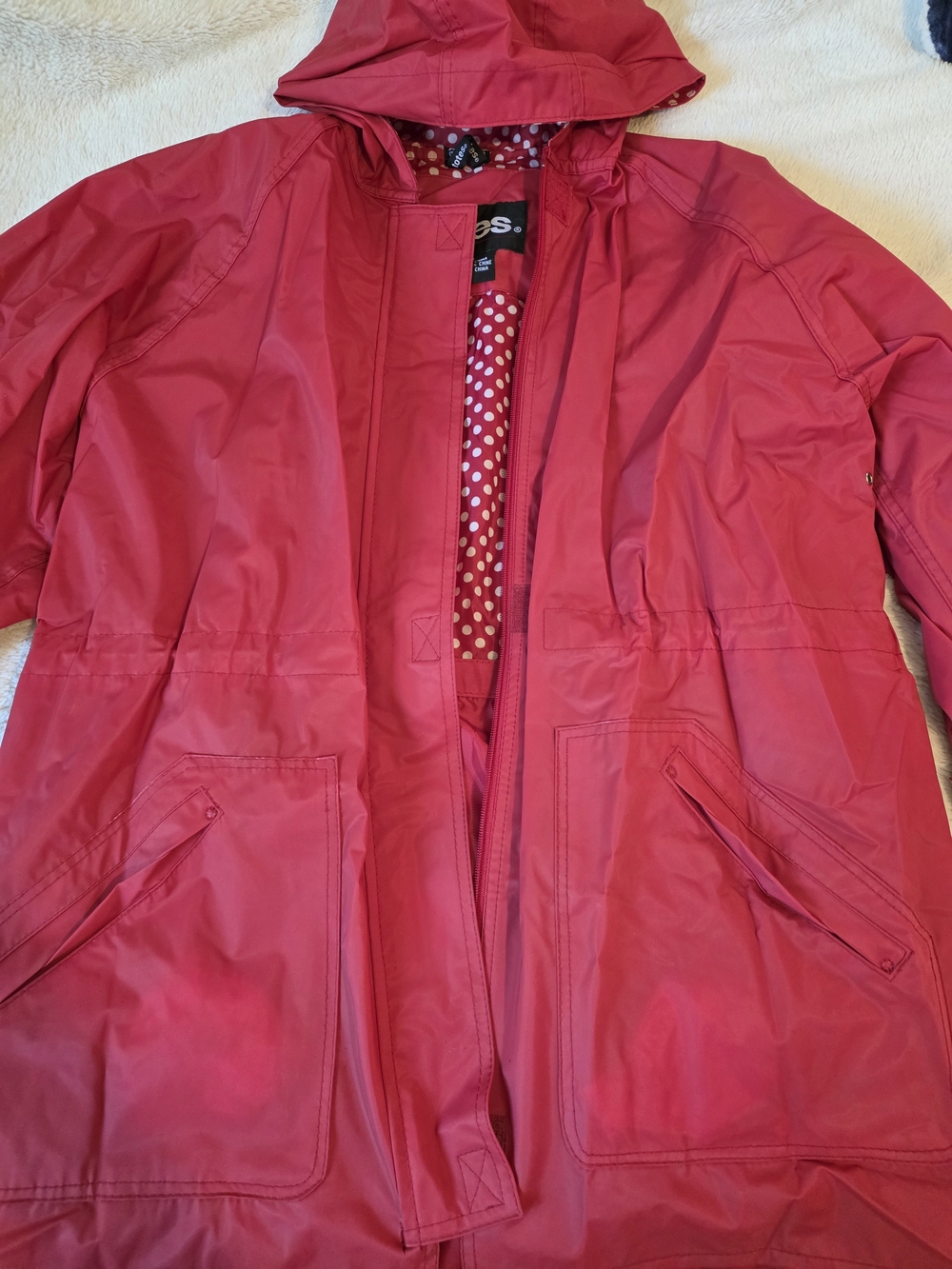 Totes Women’s Red Hooded Poka Dot Rain Coat Wind Breaker Size M